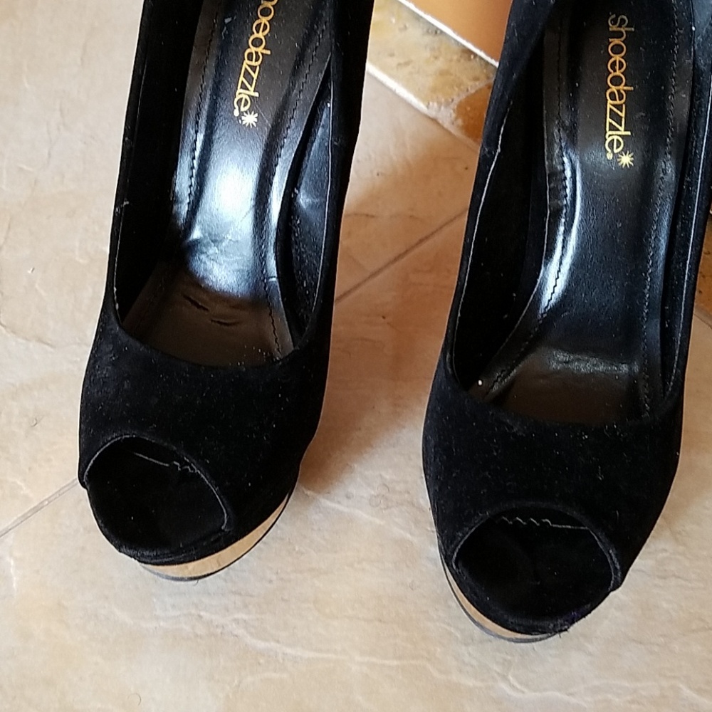 Shoes - Picture 6 of 6